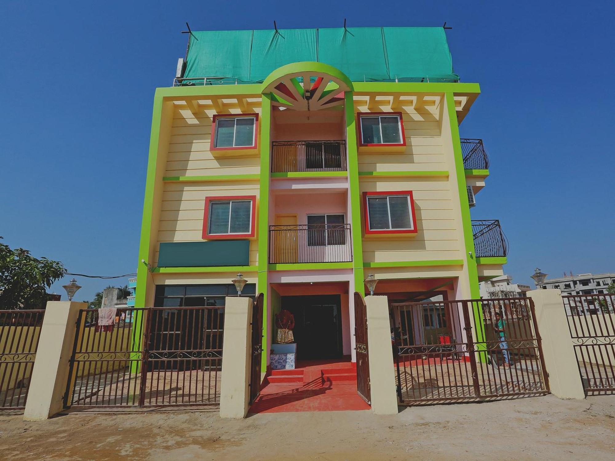 Hotel Grand Paradise Bhubaneswar Exterior foto