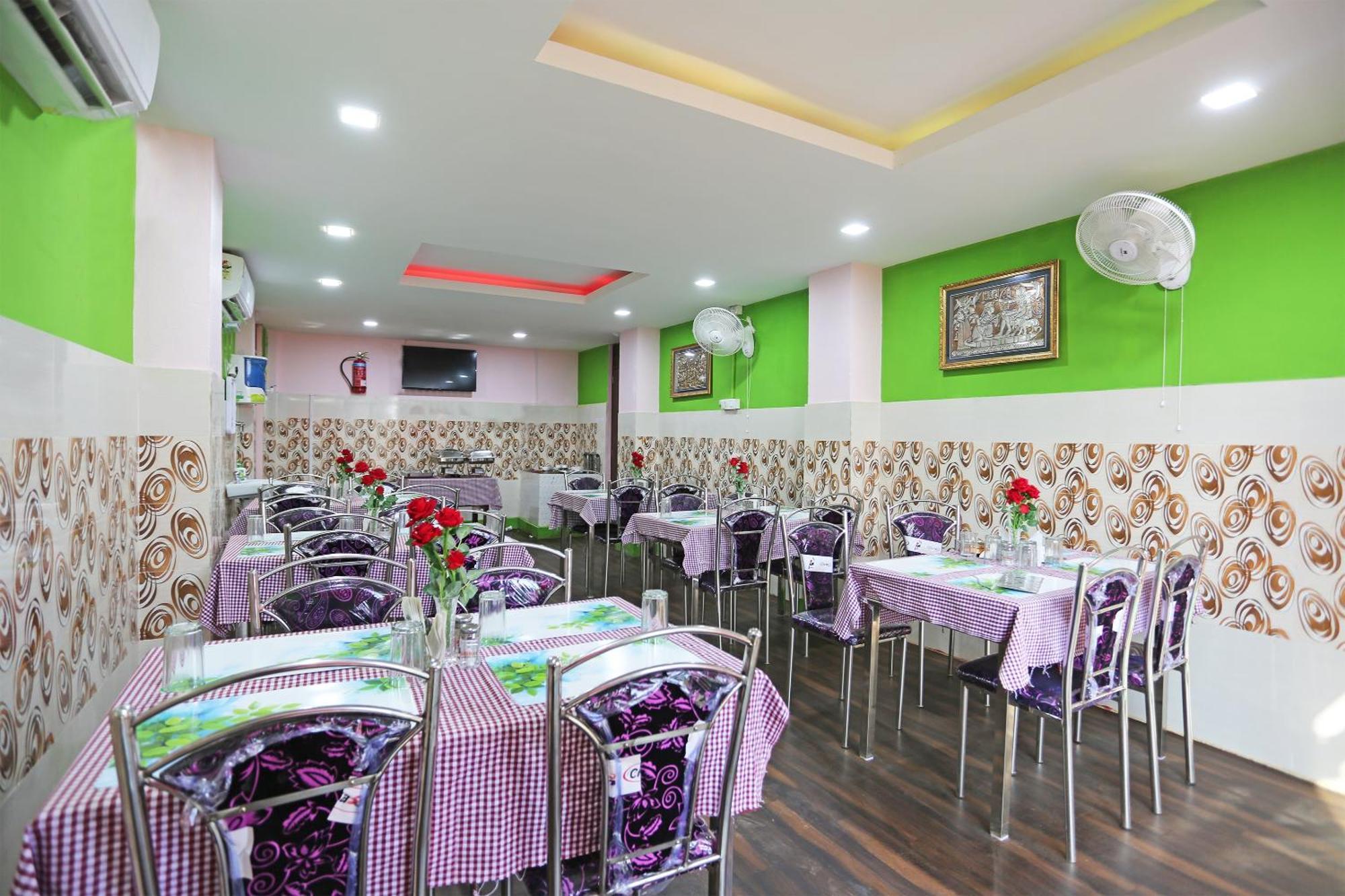 Hotel Grand Paradise Bhubaneswar Exterior foto