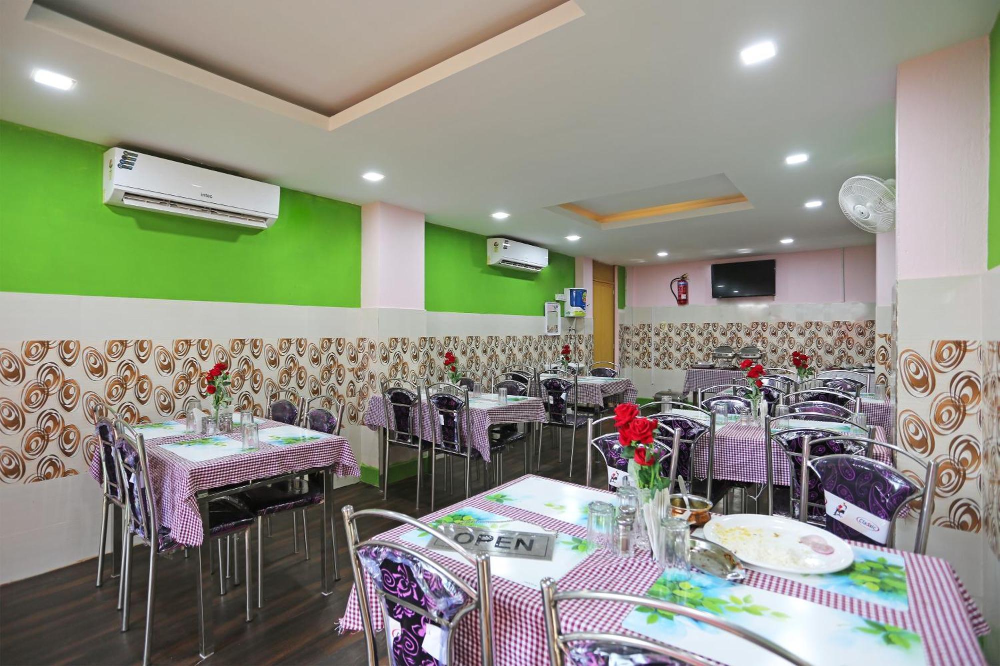 Hotel Grand Paradise Bhubaneswar Exterior foto